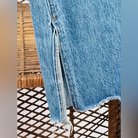 BLANKNYC The Cooper Split Hem High Rise Jeans Womens Size 28 Blue Denim - Picture 4 of 7